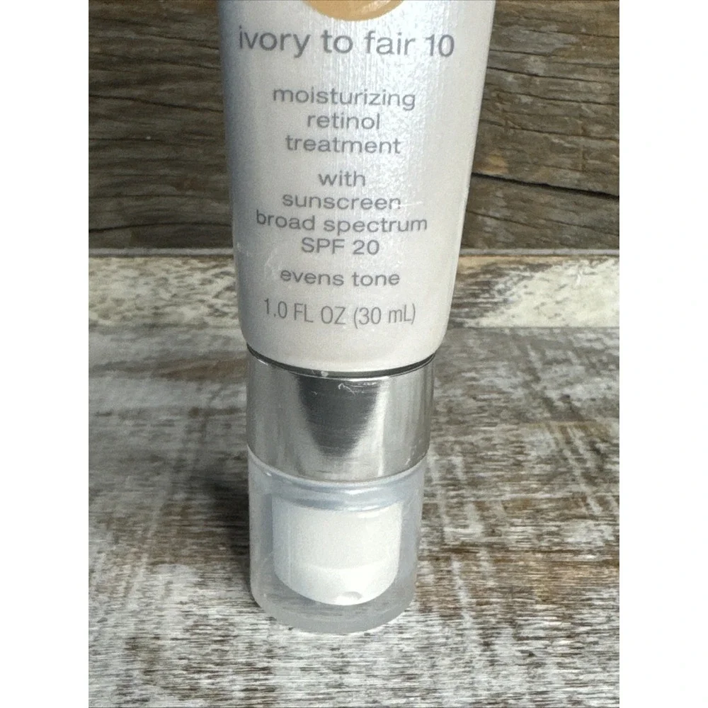 Neutrogena Healthy Skin Anti-Aging Perfector Ivory Fair 1oz | MSRP = $19